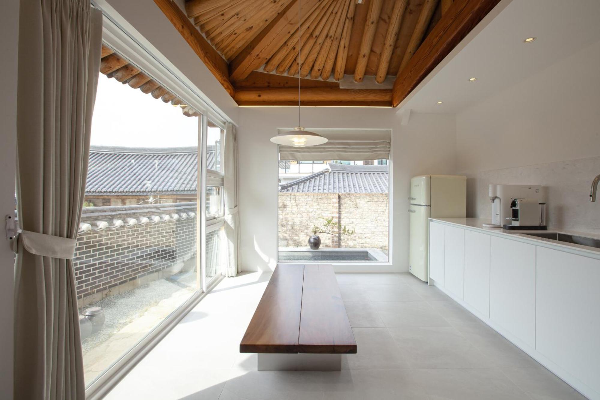 Cheong-Yeon, The Korean Traditional House Hanok In Jeonju Hanok Village Exterior photo